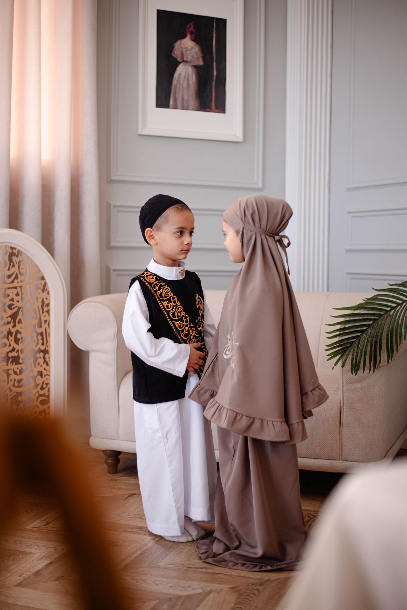 جلبية وڤيست دهبي