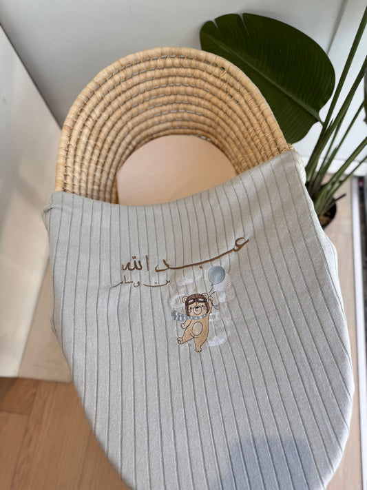 שמיכה רקומה דובי עם בלונים