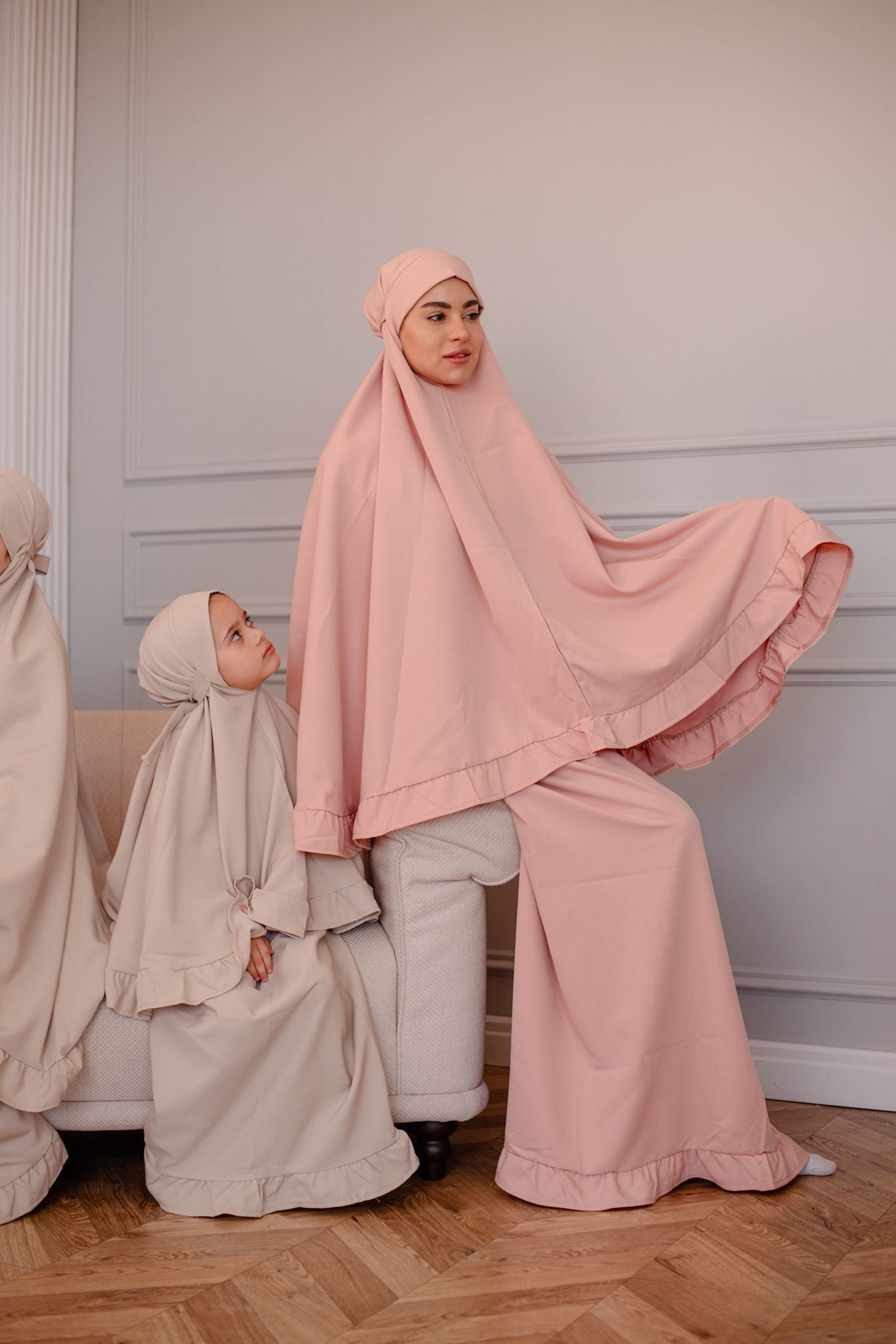 طقم صلاة نسائي-لون زهري