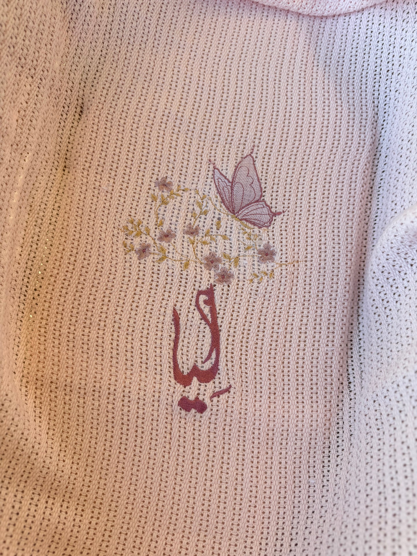 שמיכה סרוגה pink , רקמה פרפר