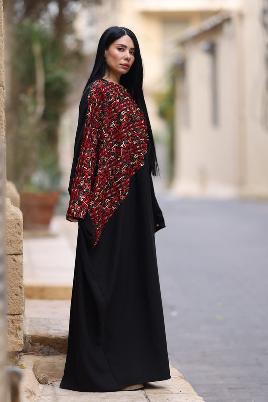 عباي بتطريز الوان التراث نساء