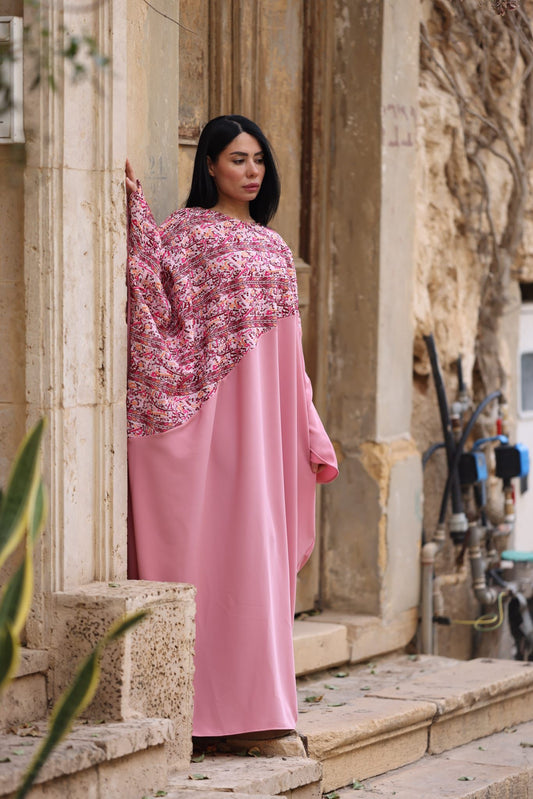 عباي بتطريز زهري نساء