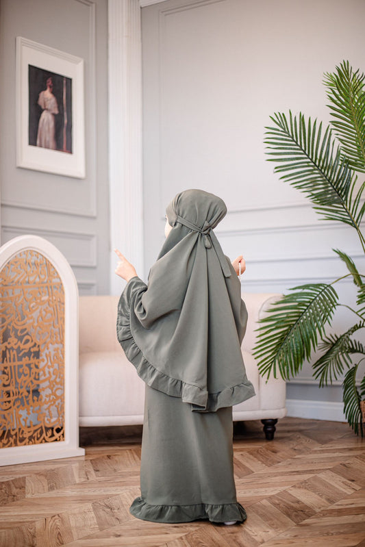 طقم صلاة اطفال -لون زيتي